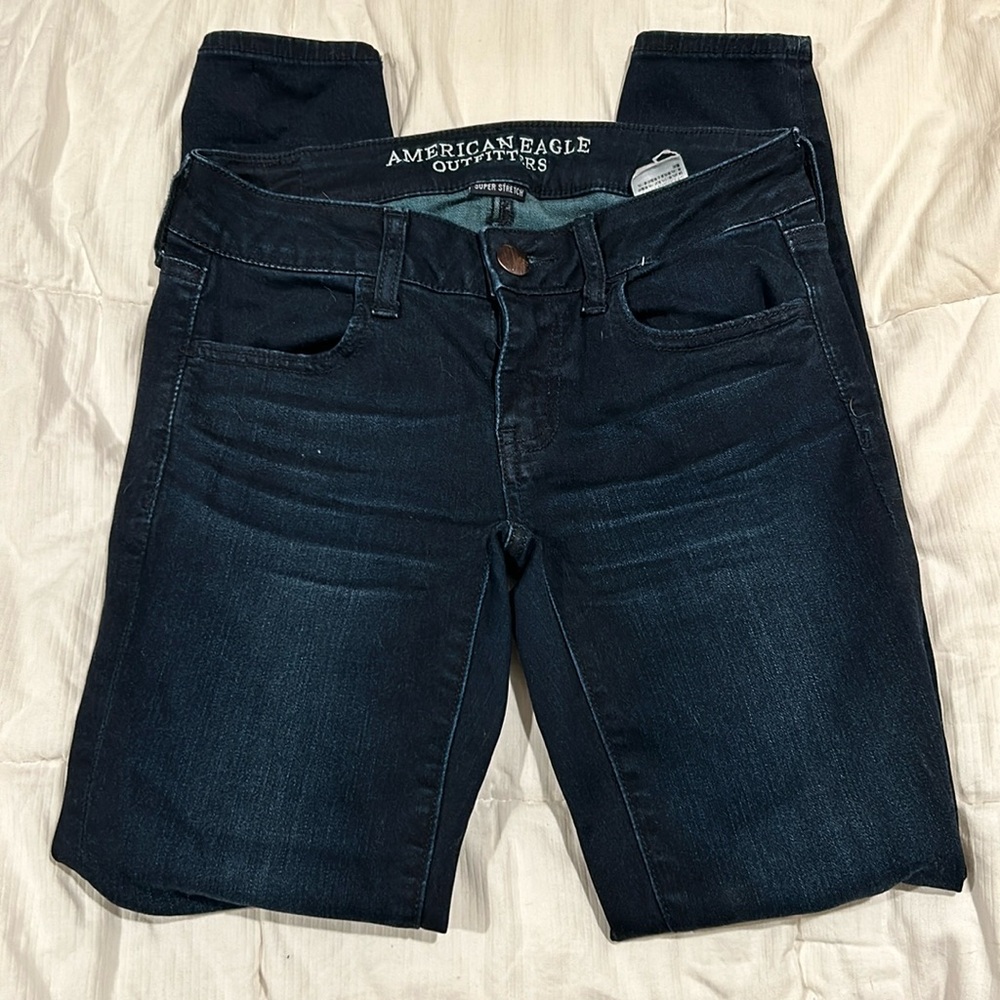 Dark Blue American Eagle Low Rise Skinny Jeans 2/Short - Gem